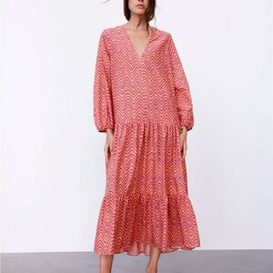 V-Neck Pink Wave Print Midi Dress